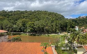 Chales Do Lago